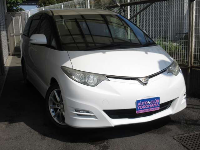 Toyota Estima 4