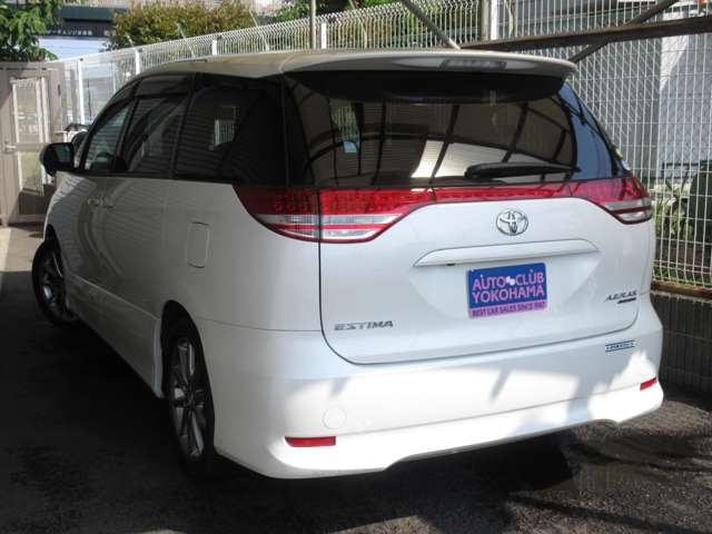 Toyota Estima 5