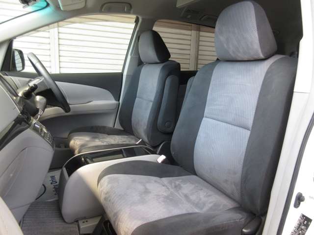 Toyota Estima 9
