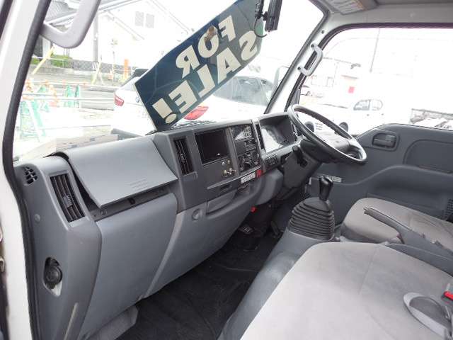 Isuzu Elf 10