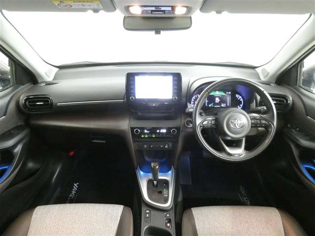 Toyota Yaris Cross 12