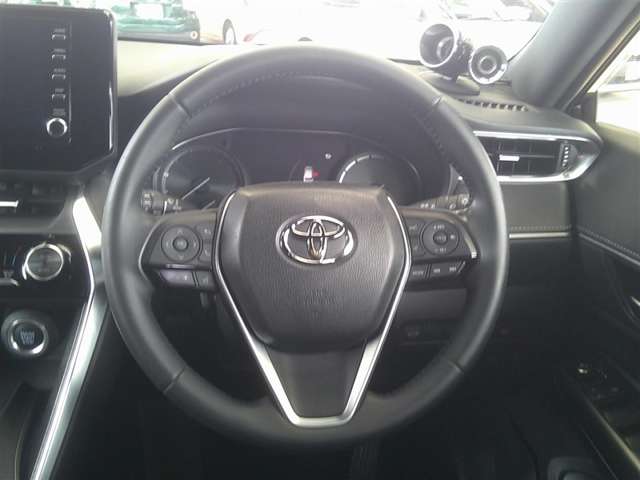 Toyota Harrier 12