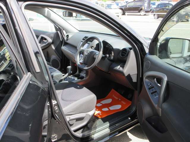 Toyota Vanguard 10