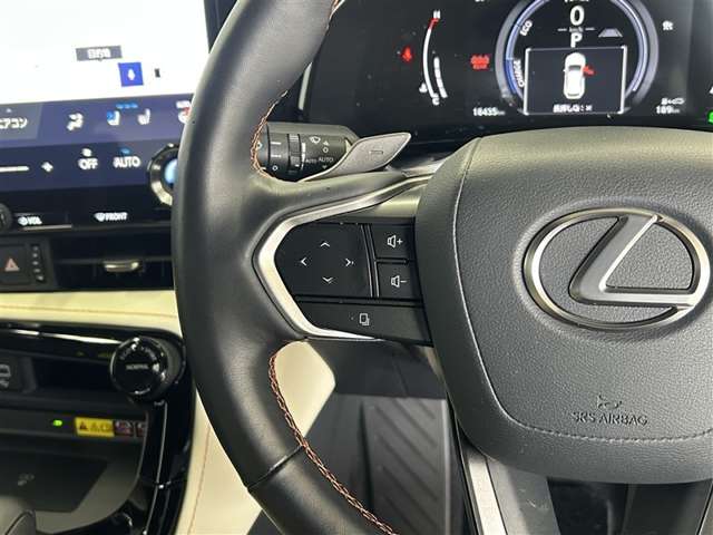 Lexus NX 8