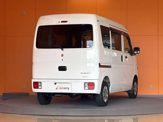 Suzuki Every 9