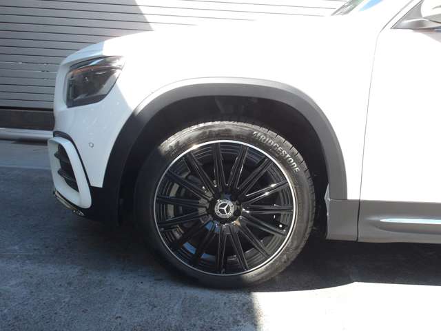 Mercedes-Benz GLB 3
