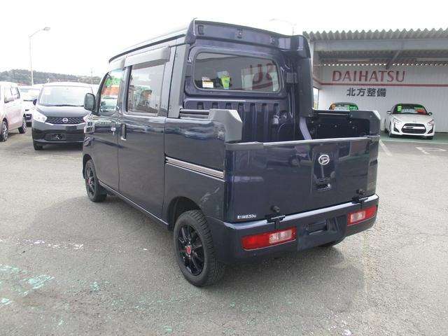 Daihatsu Hijet Deck Van 3