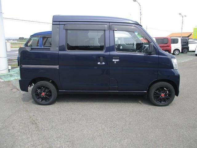 Daihatsu Hijet Deck Van 6