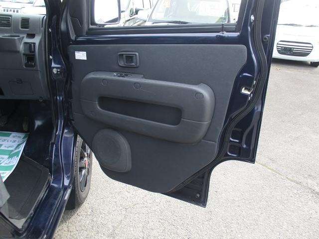 Daihatsu Hijet Deck Van 9