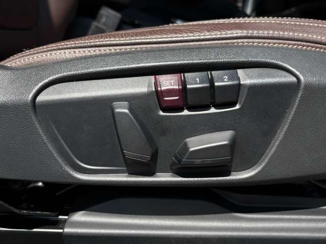 BMW X1 8