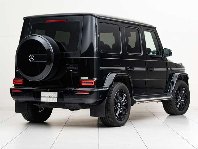 Mercedes-Benz G-Class 12