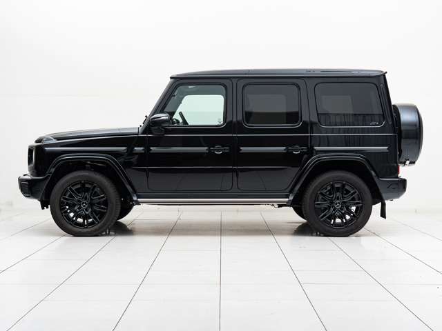 Mercedes-Benz G-Class 7
