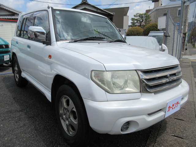 Mitsubishi Pajero iO 8