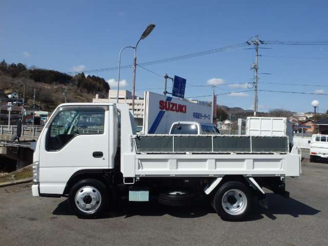 Isuzu Elf 11