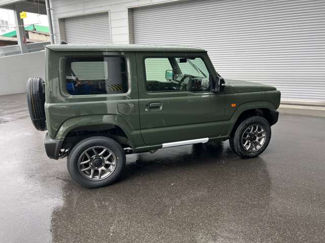Suzuki Jimny 3