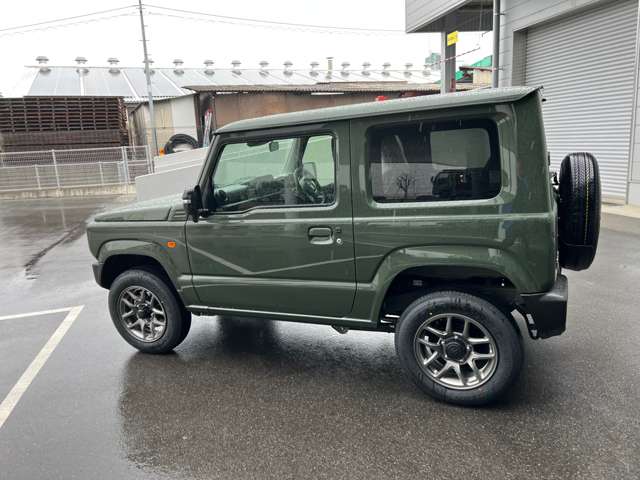 Suzuki Jimny 4