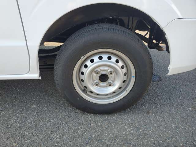 Nissan NV100 Clipper 12