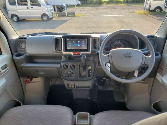 Nissan NV100 Clipper 3