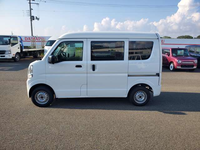 Nissan NV100 Clipper 8