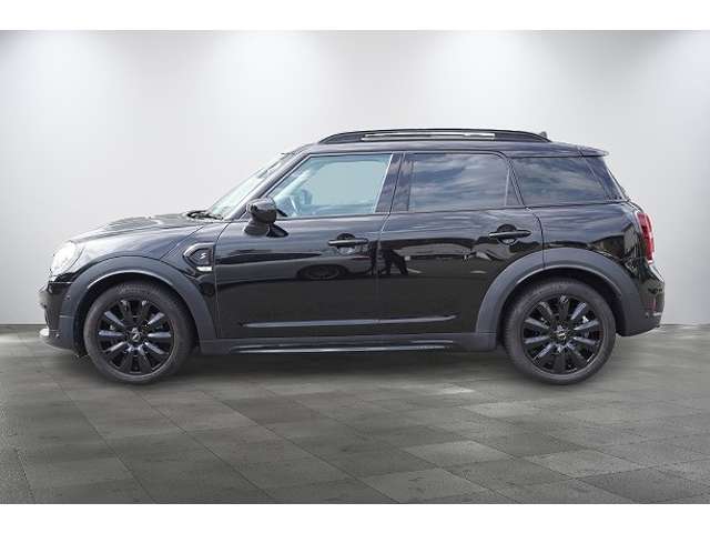MINI Crossover 10
