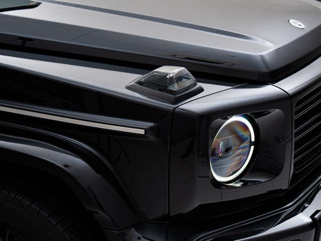 Mercedes-Benz G-Class 2