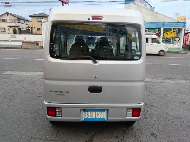 Mitsubishi Minicab Van 5