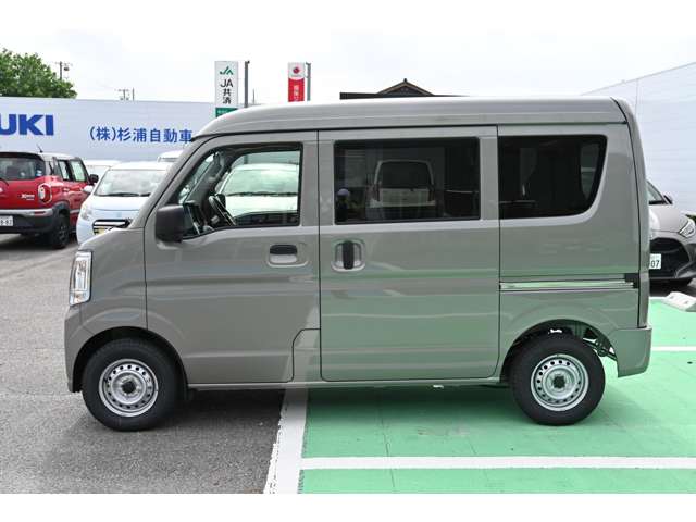 Suzuki Every 9