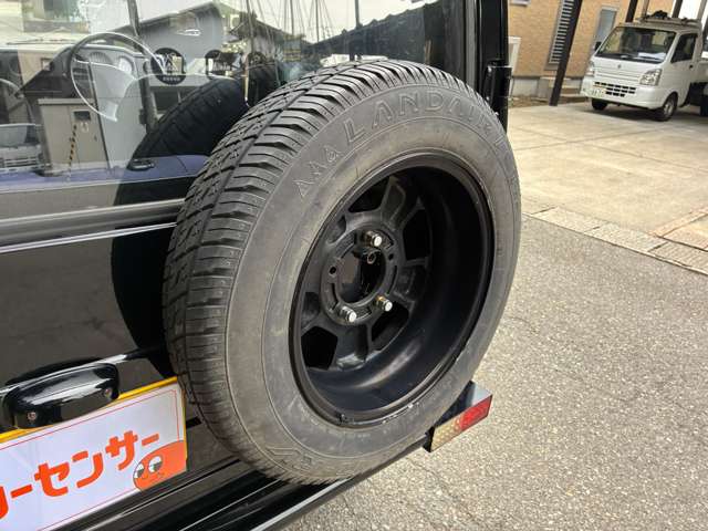 Suzuki Jimny 11