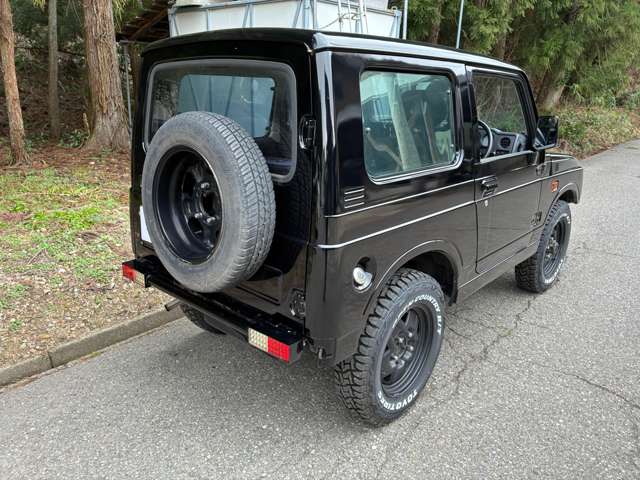 Suzuki Jimny 8