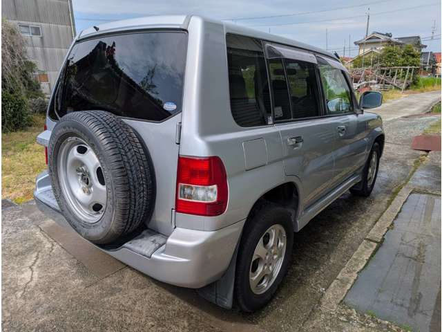Mitsubishi Pajero iO 3