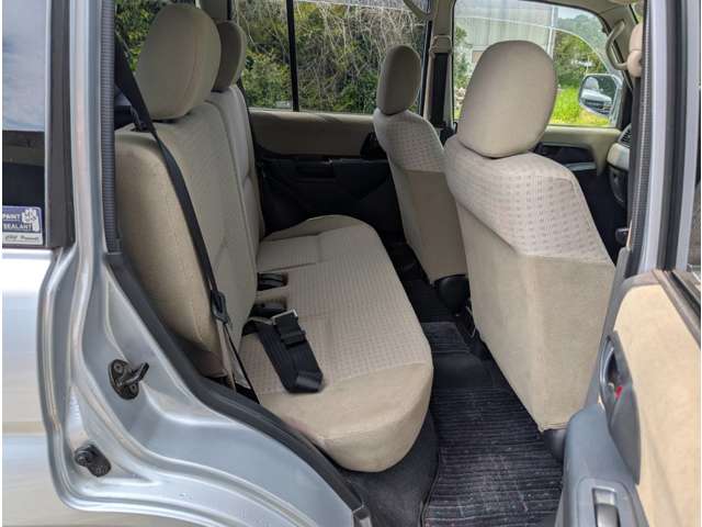 Mitsubishi Pajero iO 6