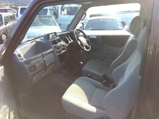 Mitsubishi Pajero Junior 3
