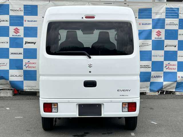 Suzuki Every 6