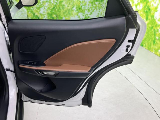 Lexus LBX 7