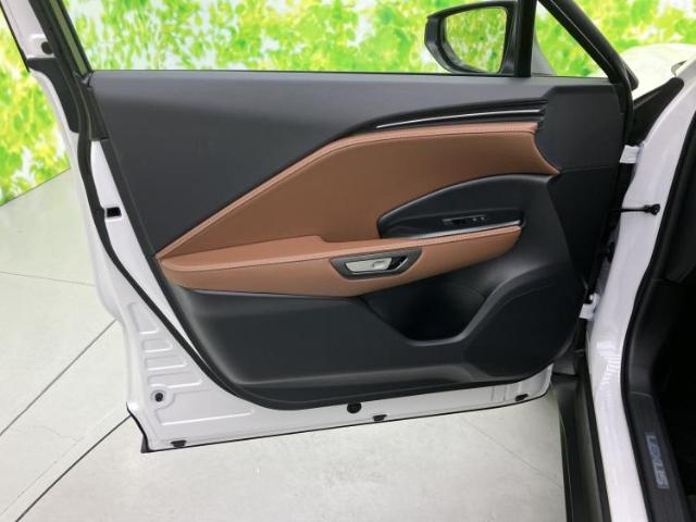 Lexus LBX 8
