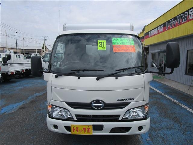 Hino Dutro 2