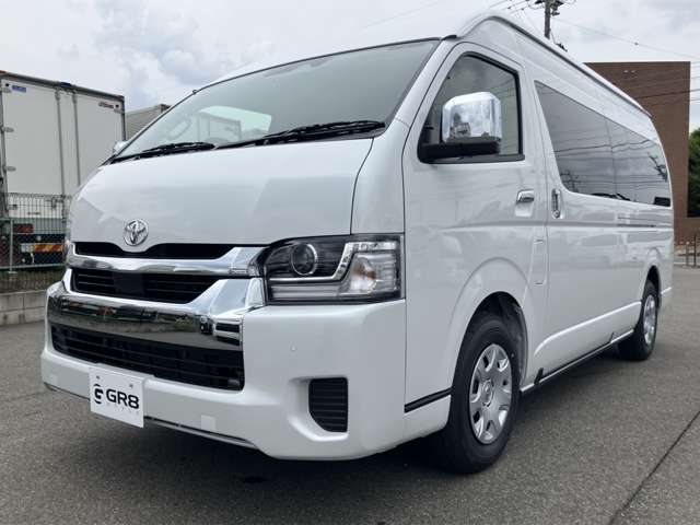 Toyota Hiace 10