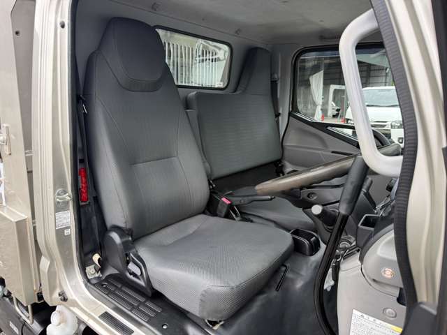 Mitsubishi Fuso Canter 11