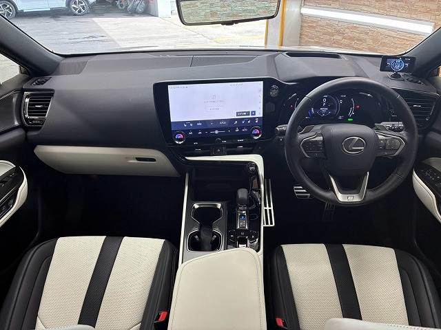 Lexus NX 2