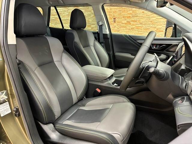 Subaru Legacy Outback 11