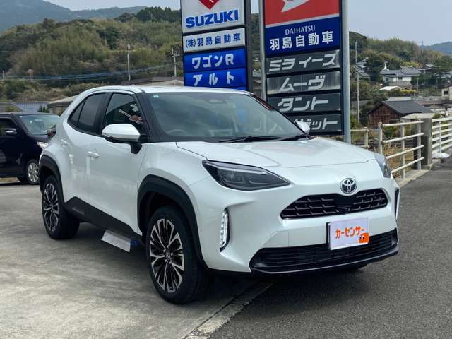 Toyota Yaris Cross 12