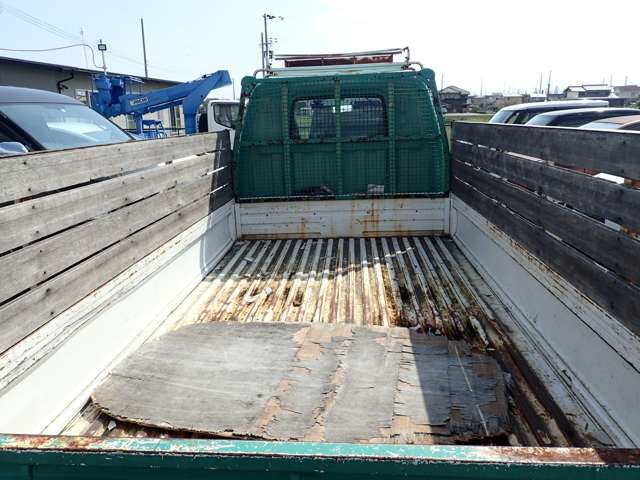 Mazda Bongo Truck 7