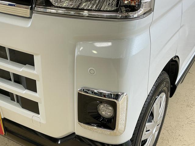 Daihatsu Atrai 7
