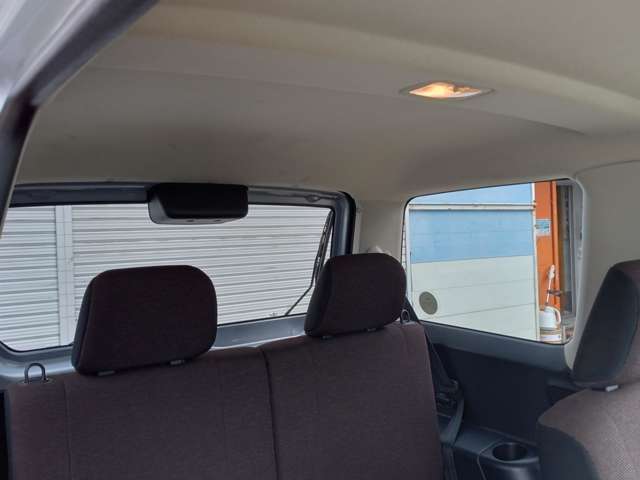 Mitsubishi Pajero Mini 12
