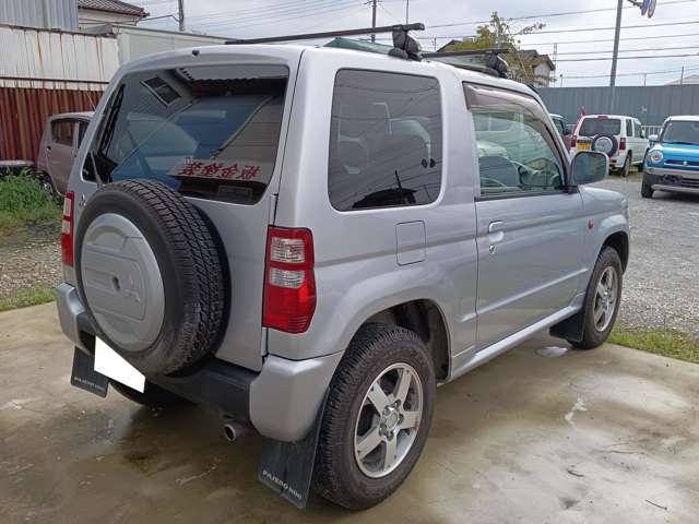 Mitsubishi Pajero Mini 6