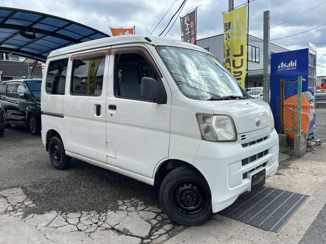 Daihatsu Hijet Cargo 3