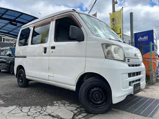 Daihatsu Hijet Cargo 9