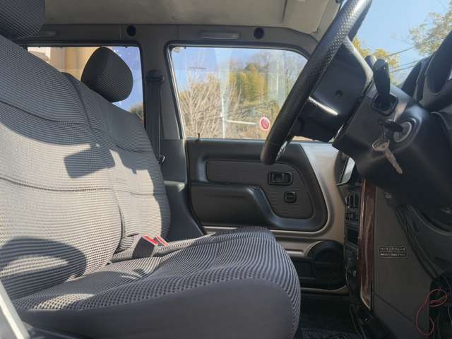 Daihatsu ネイキッド 6