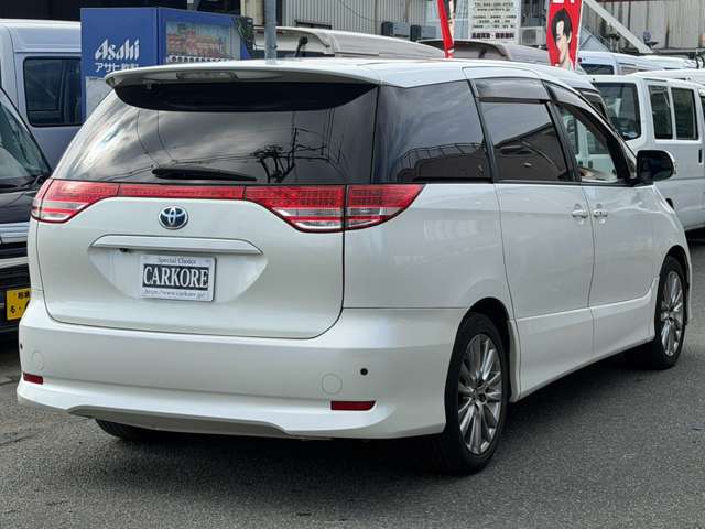 Toyota Estima 12