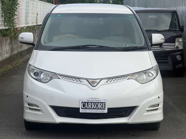 Toyota Estima 2